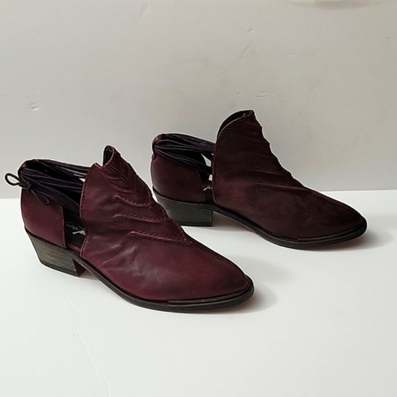NWOB FREE PEOPLE Southern Cross Bootie Size 37 Cordovan Purple - Picture 4 of 10
